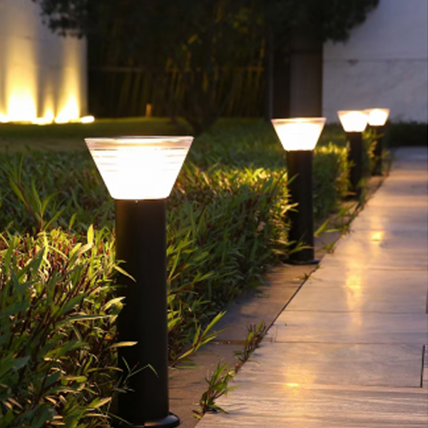 Solar Garden Light